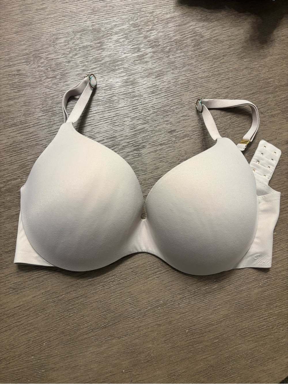 Victoria’s Secret Supersoft Perfect Shape Push up Padded bra Champagne 34DD